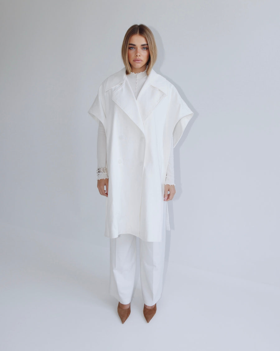 Catwalk Cape White